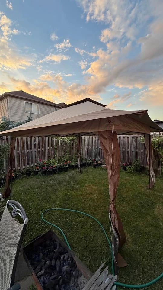EAGLE PEAK Pop-Up Gazebo Canopy