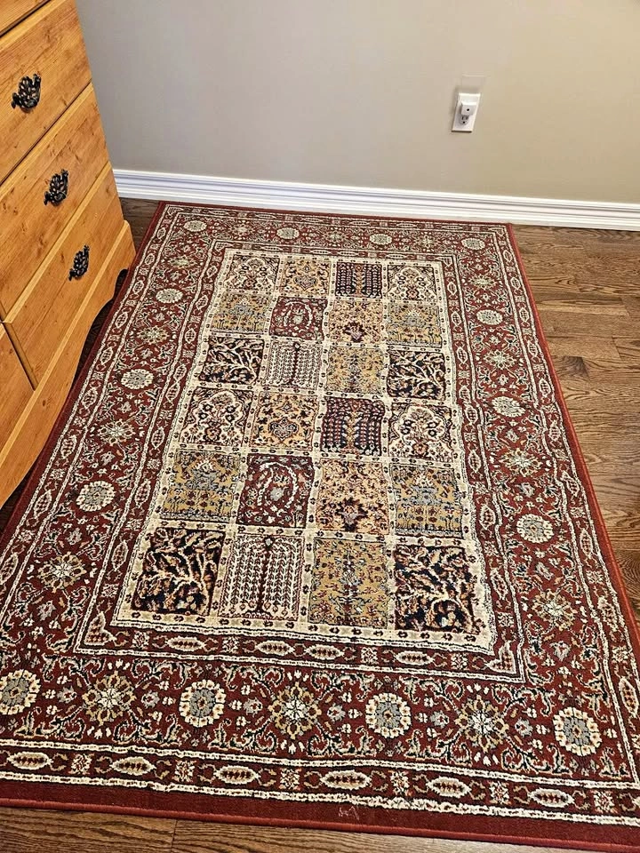 Area rug