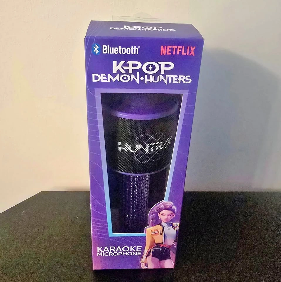 KPOP Demon Hunters Bluetooth Karaoke Microphone - New & Sealed