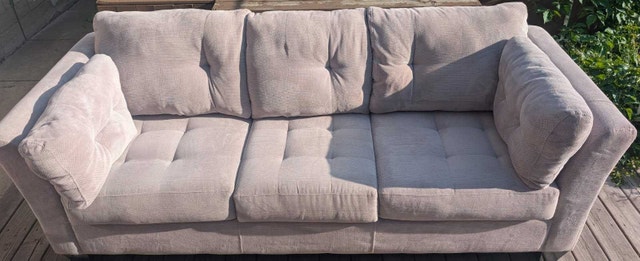 3 seat Couch