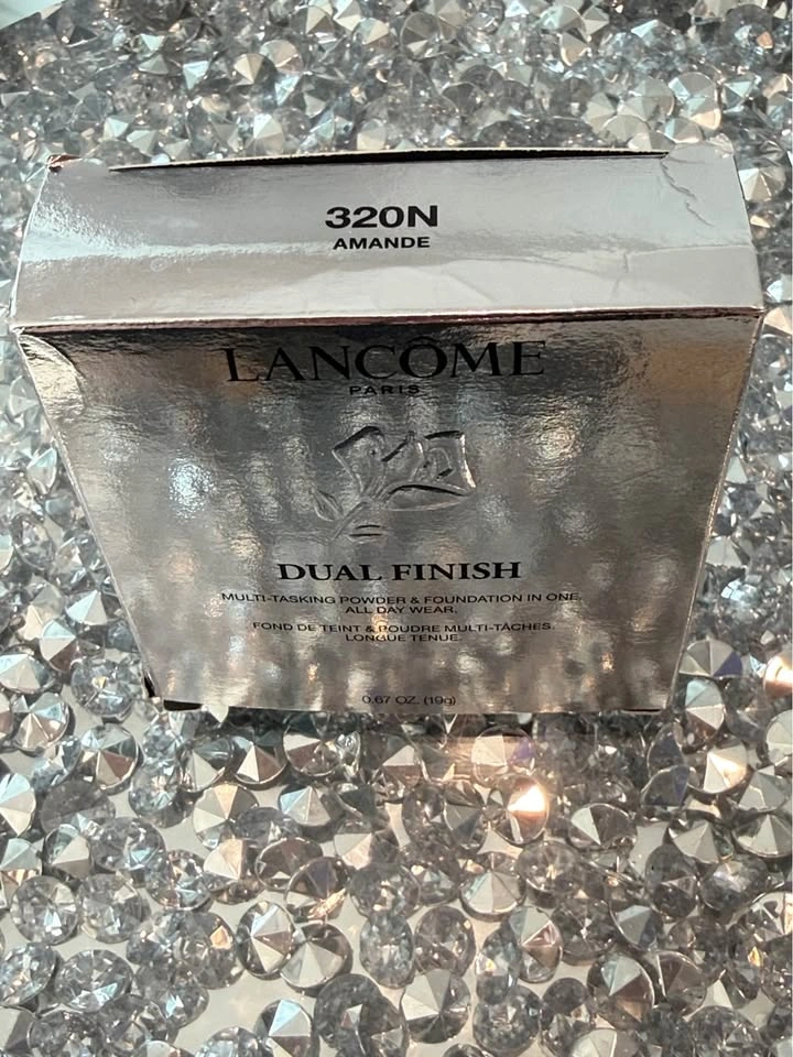 Lancôme dual finish foundation - photo 3