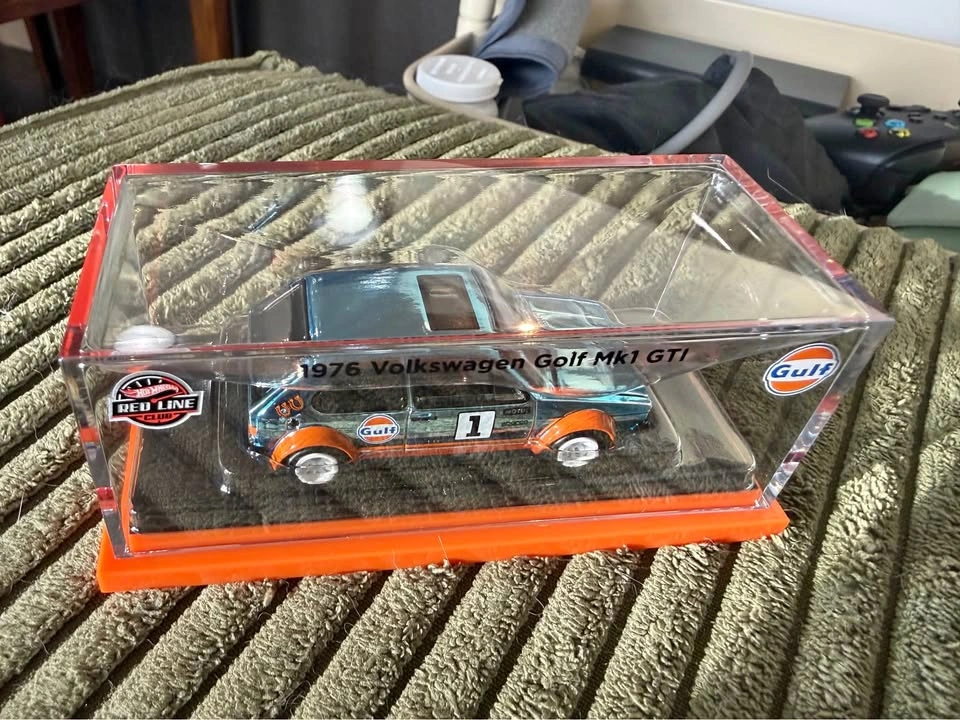 Hot Wheels Red Line Club 1976 Volkswagen Golf Mk1 GTI Gulf Editi
