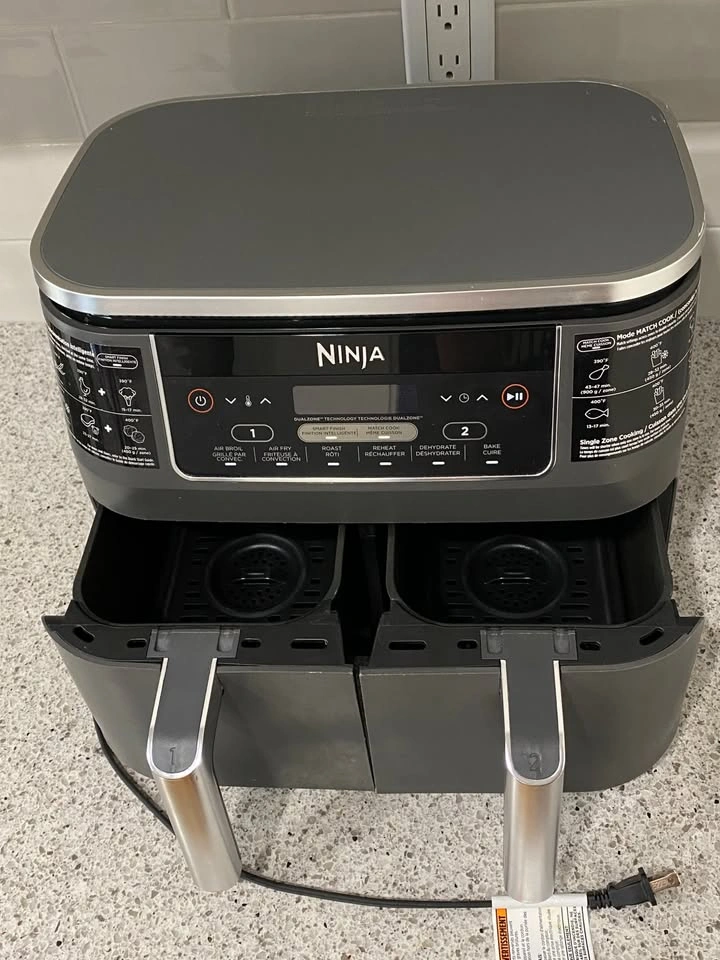 Ninja Foodi 8-qt. Double Air Fryer with DualZone Technology - photo 2