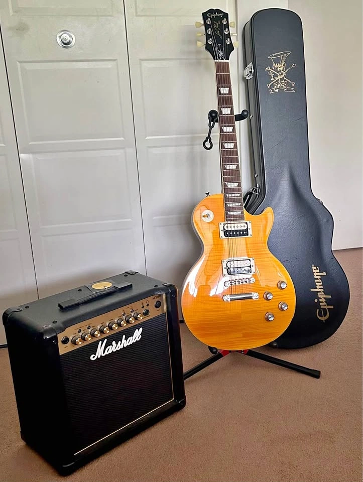 Epiphone SLASH Signature Electric Guitar and Marshall Amp