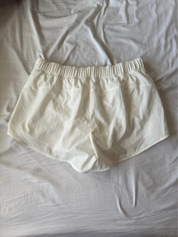 Old Navy Running Shorts - photo 2