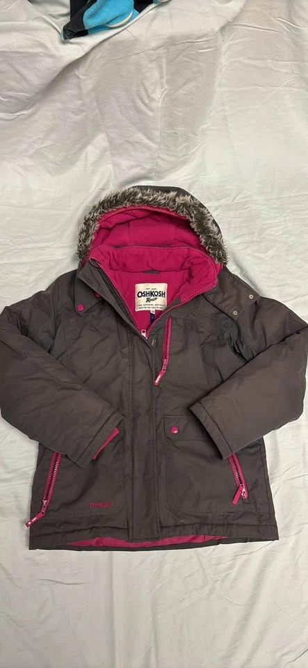 Girls Oshkosh Snowsuit - photo 2