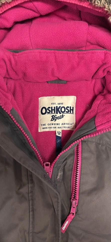 Girls Oshkosh Snowsuit - photo 3