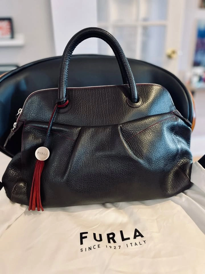Furla black leather top handle bag - photo 2