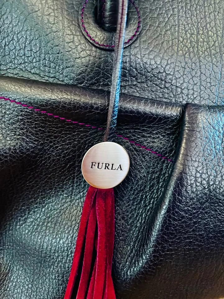 Furla black leather top handle bag - photo 3
