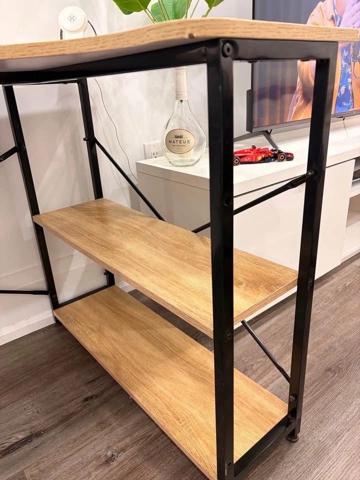 Study/ Work Table - photo 2