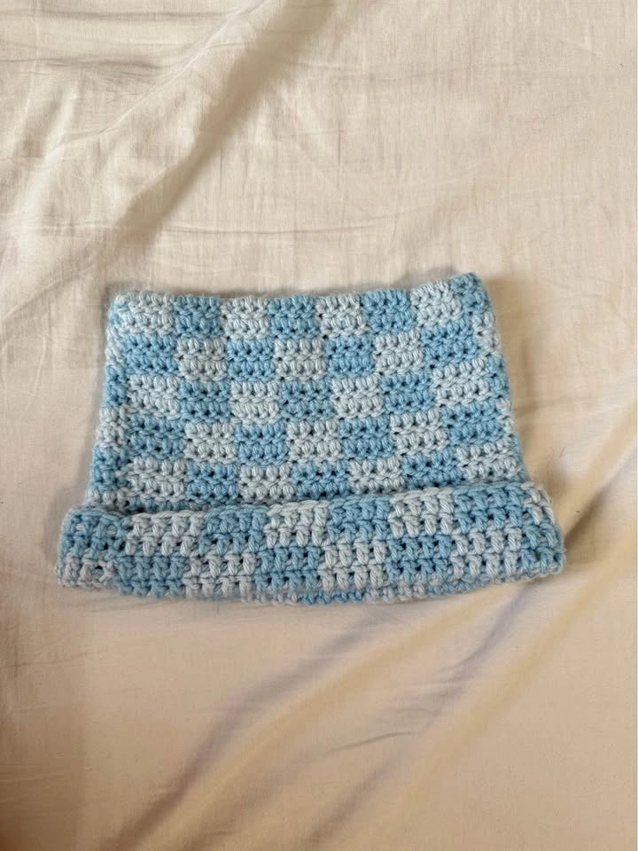Crochet Square Beanies - photo 3