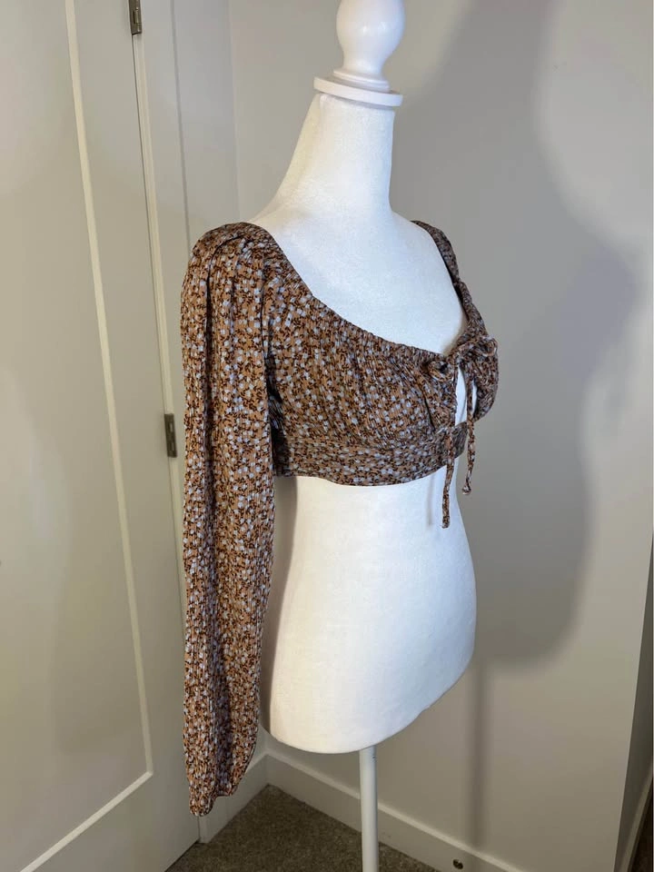 GARAGE Cropped Tie-Front Long Sleeve Floral Top - Size M - photo 3