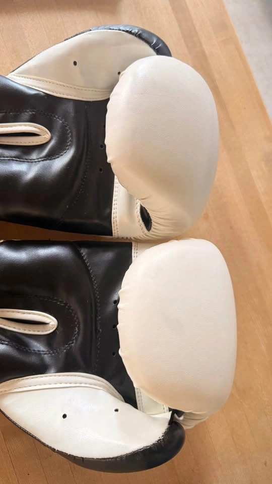 Rumble Boxing Gloves - photo 2