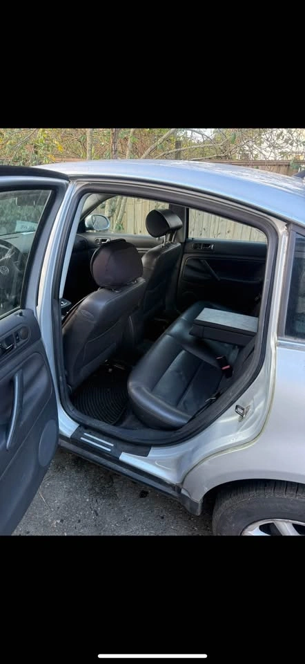 2004 Volkswagen Passat - photo 4
