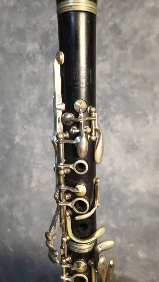 Martin and Freres Wood Clarinet image indicator(2)