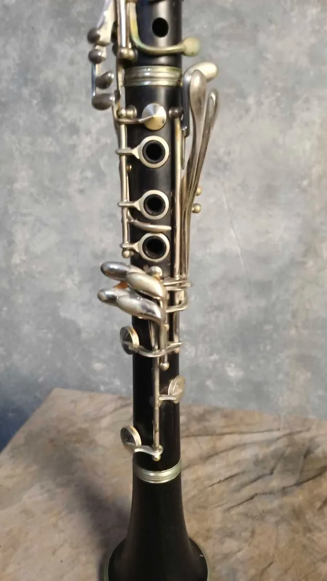 Martin and Freres Wood Clarinet image indicator(3)