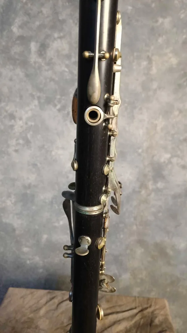 Martin and Freres Wood Clarinet image indicator(4)
