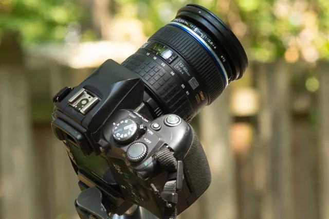 Olympus Zuiko CCD E500 Camera + 2 lenses