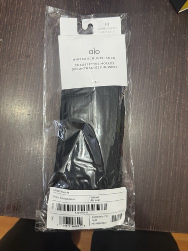 Alo Yoga Scrunch Crew Socks Black Size M Women's 1 Pair
