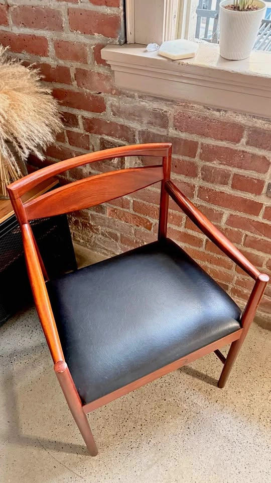 Solid Wood Mid-Century Modern Danish Arm Chair