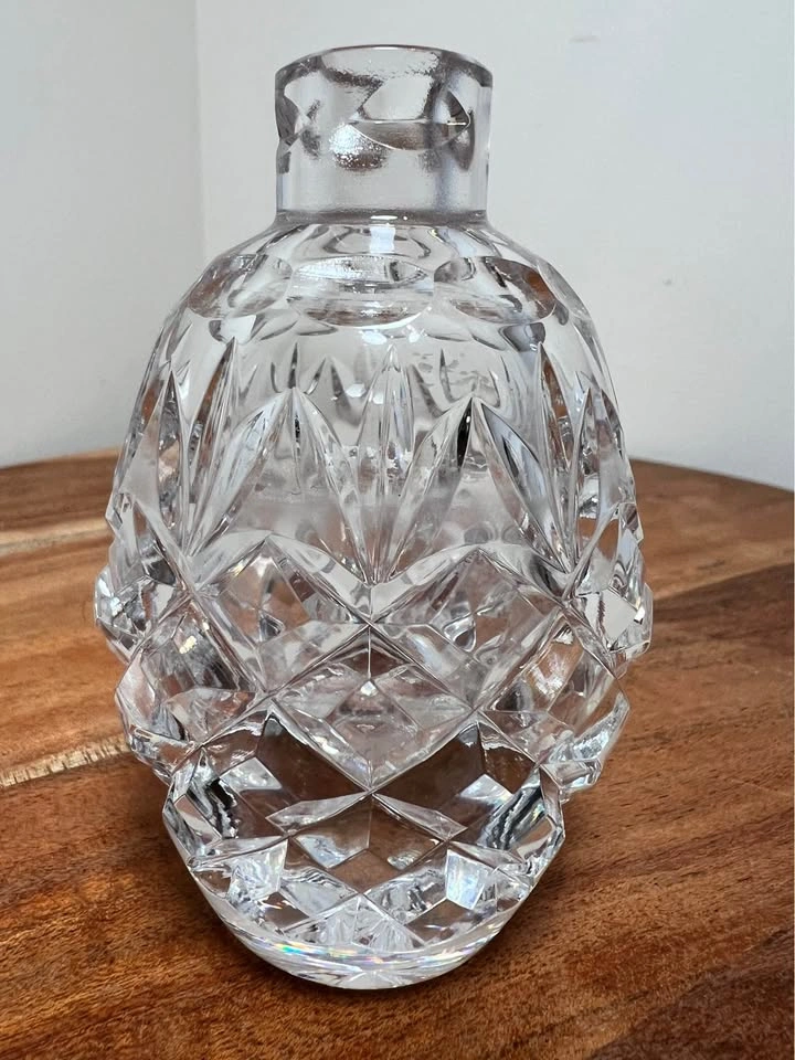 Vintage pineapple cut crystal vanity bottle - photo 2