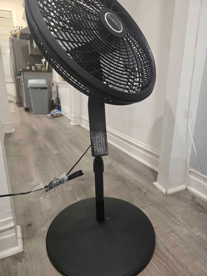 Lasko 16” Oscillating Pedestal Fan with Remote & Timer - photo 2