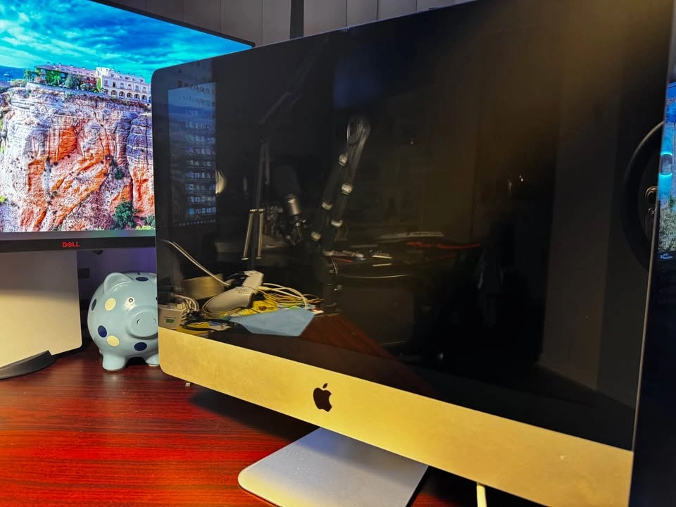 Apple iMac 21.5" (Mid 2010, i7 860S, 32GB RAM, 120GB SSD) - photo 2
