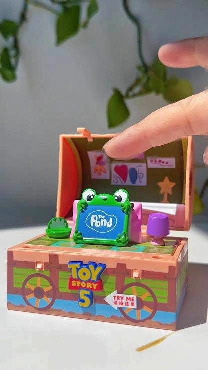 Toy Story 5 toy box figures
