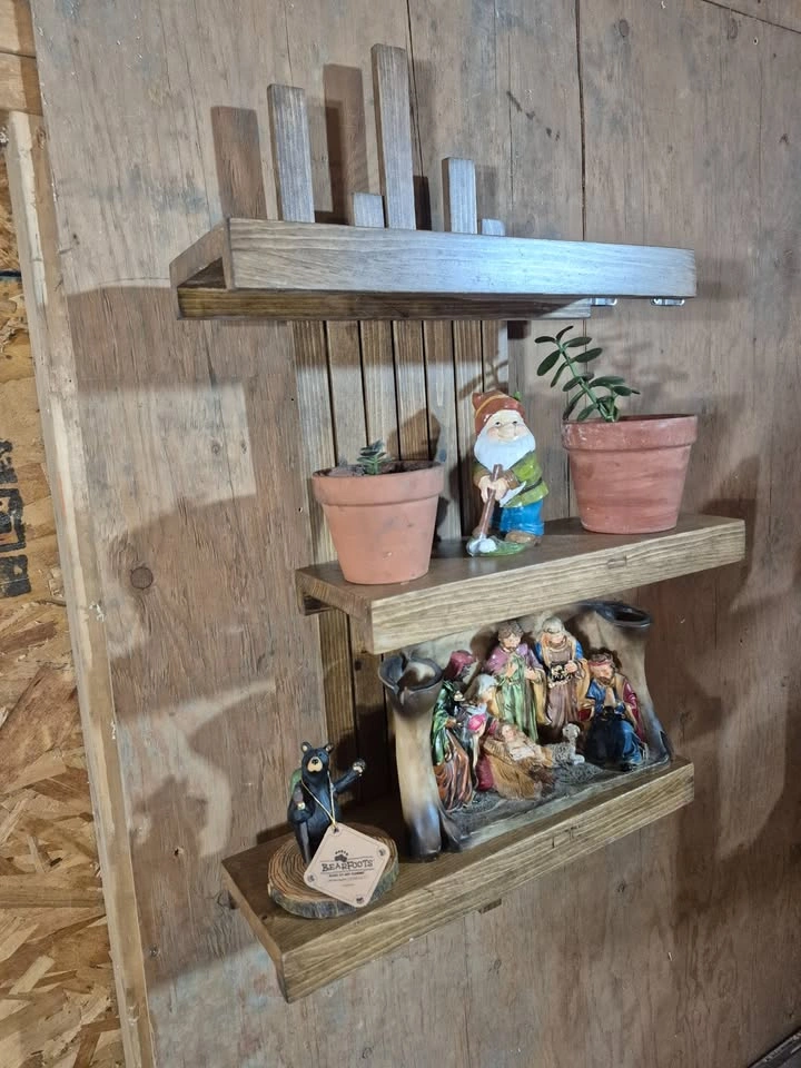 28" Rustic 3 Tier Wall Shelves - Solidwood, Artisan Made - photo 2