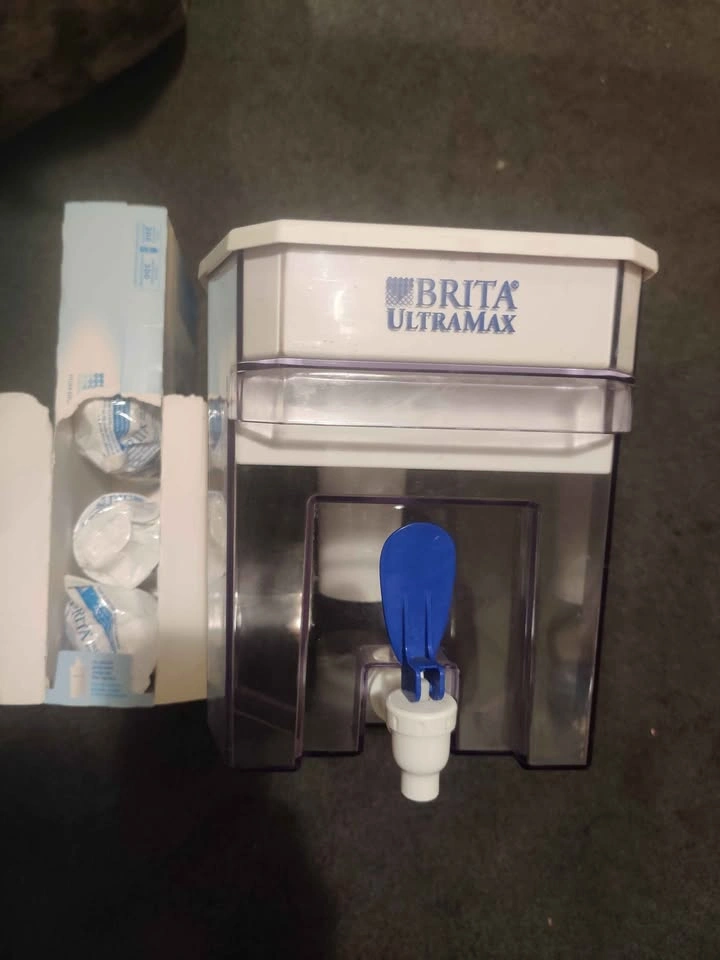 Large Brita dispenser - photo 4