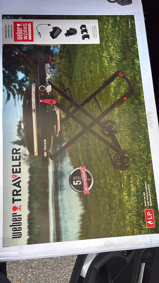 Weber Traveler Portable Gas Grill - photo 3
