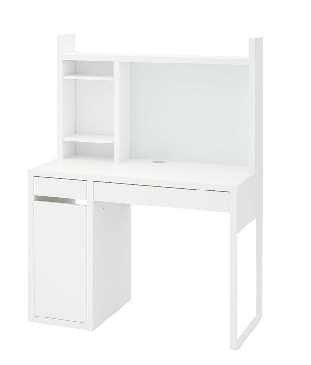 Delivery and assembling included