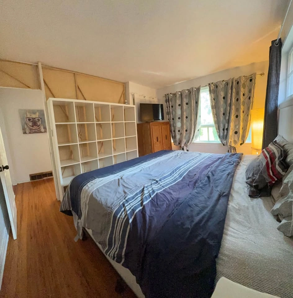 Private Room for Rent - photo 2