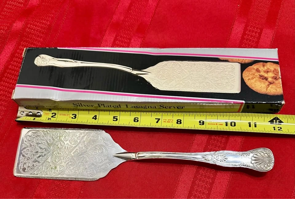 Silver Plated Lasagna Server- Decorative Pie Server w/ Box - photo 3