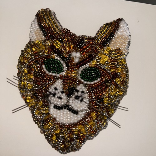 NEW Handmade Seed Bead Cat Face Pin Brooch - photo 2