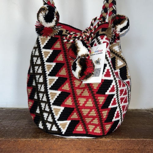 Authentic Wayuu Mochila Colombian Bag Large Red Black - photo 2