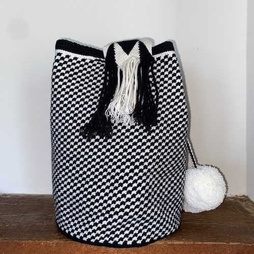 Authentic Wayuu Mochila Colombian Bag Large Neutral Pom Pom - photo 4