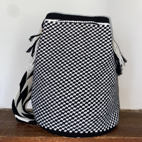 Authentic Wayuu Mochila Colombian Bag Large Neutral Pom Pom - photo 5