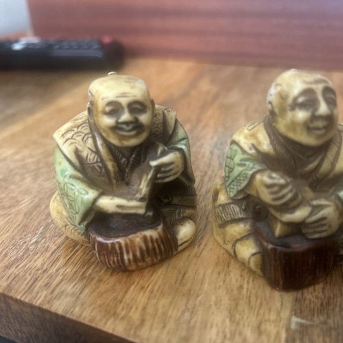 Vintage Set of 3 Japanese Crouching Resin Handcrafted Netsuke 2 - photo 3