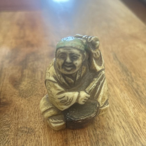 Vintage Set of 3 Japanese Crouching Resin Handcrafted Netsuke 2 - photo 5