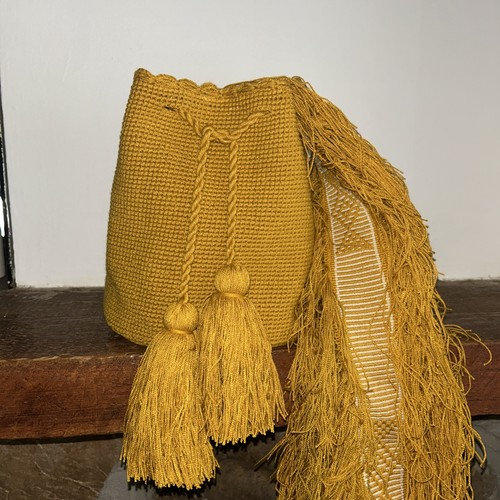 Authentic Wayuu Mochila Colombian Bag Medium Crossbody Mustard - photo 3