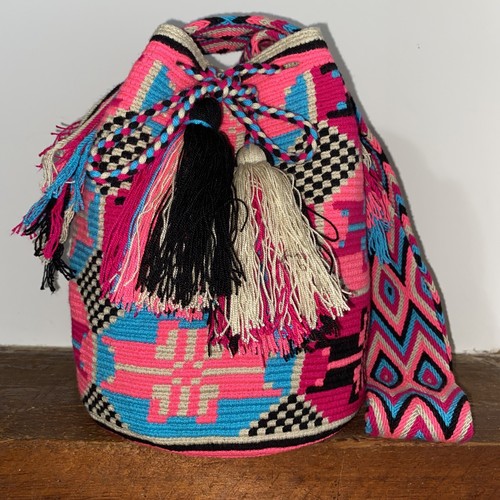 Authentic Wayuu Mochila Colombian Bag Large Neon Colors - photo 3