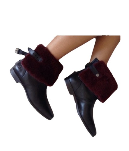 Ugg ankle boots Inez Black Leather Oxblood Shearling Size 9.5 - photo 2