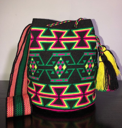 Authentic 100% Wayuu Mochila Colombian Bag Large Black - photo 3