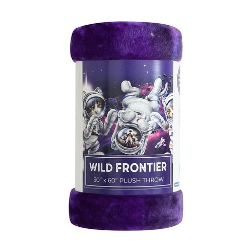 Wild Frontier Wilderness Plush Throw 50"x 60" Space Cats - photo 4
