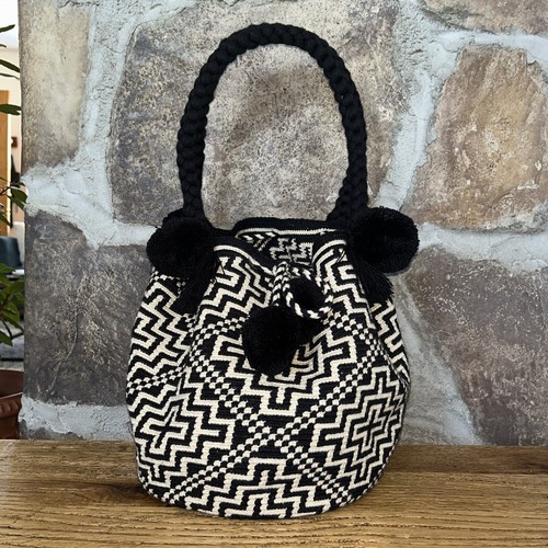 Authentic Wayuu Mochila Colombian Bag Large Neutral
