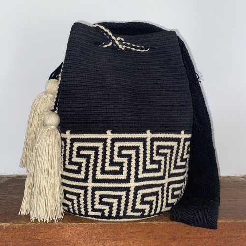 Authentic Wayuu Mochila Colombian Bag Large Neutral - photo 2