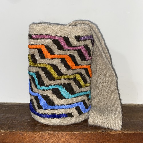 Authentic Arhuaca Colombian Mochila Bag Virgin Wool Beaded
