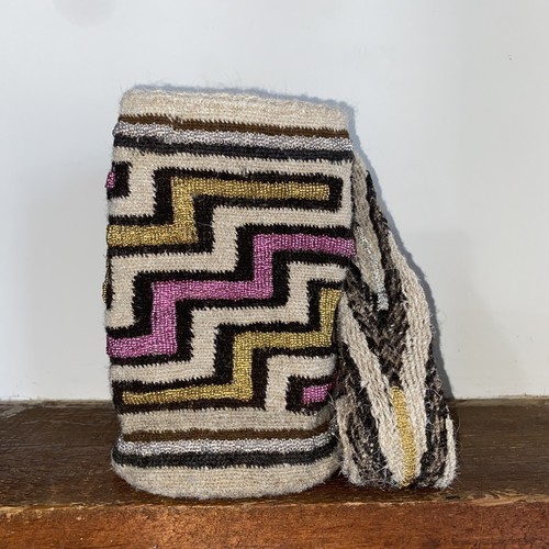 Authentic 100% Arhuaca Colombian Mochila Bag with Beads