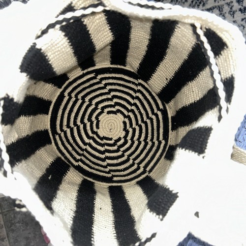 Authentic Wayuu Mochila Colombian Bag Large Striped Pom Pom - photo 5